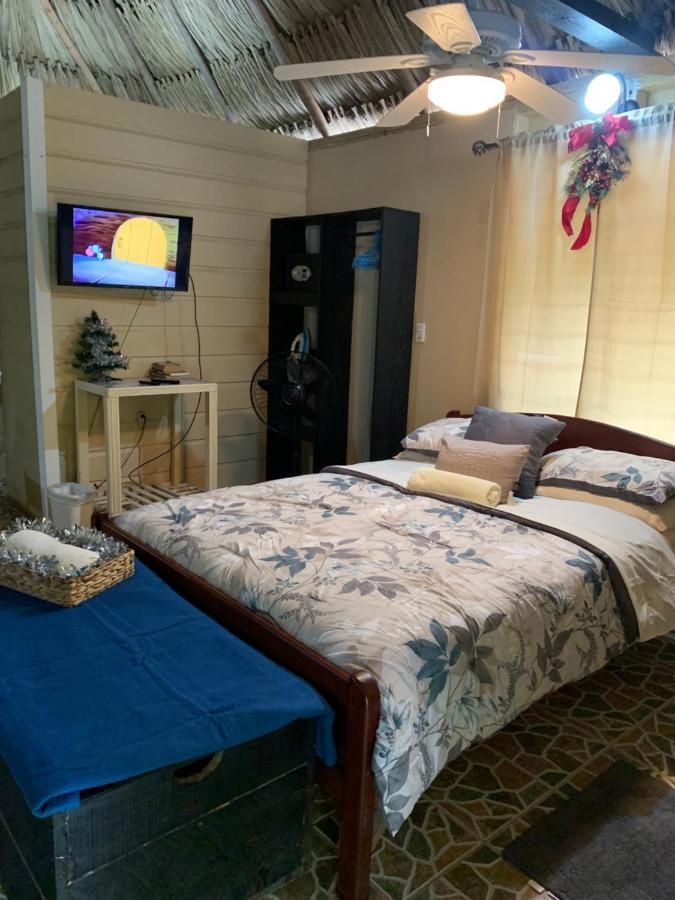 Heavens Gate Beach Bungalows Villa Placencia Dış mekan fotoğraf