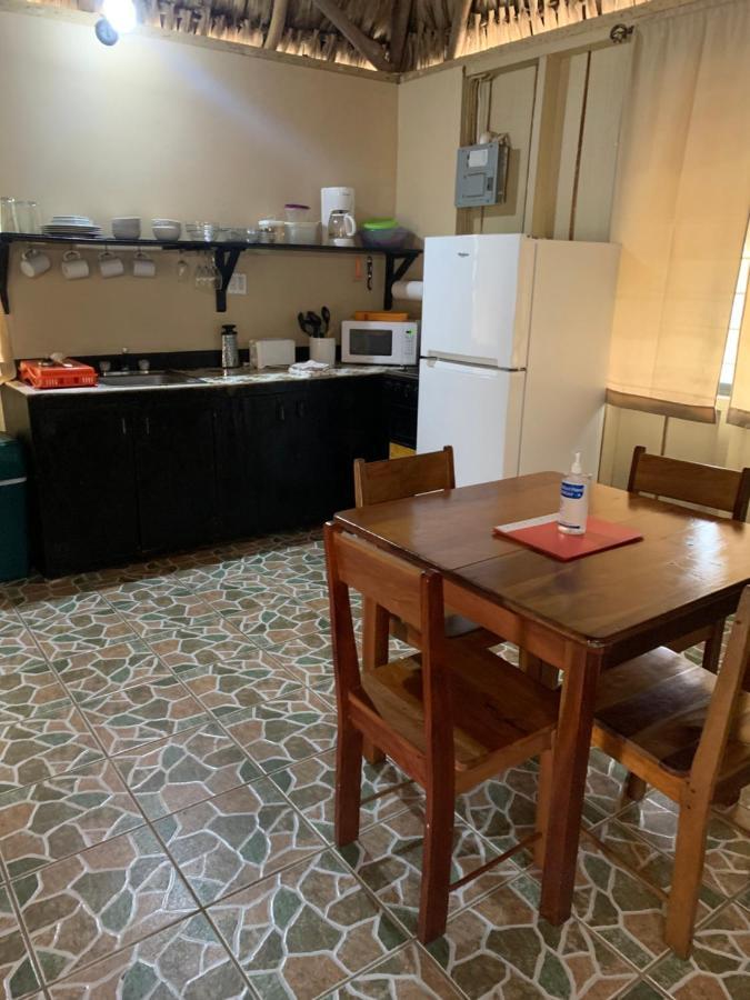 Heavens Gate Beach Bungalows Villa Placencia Dış mekan fotoğraf